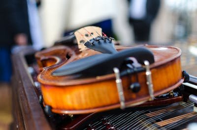 Les secrets des sourdines pour violon : guide ultime